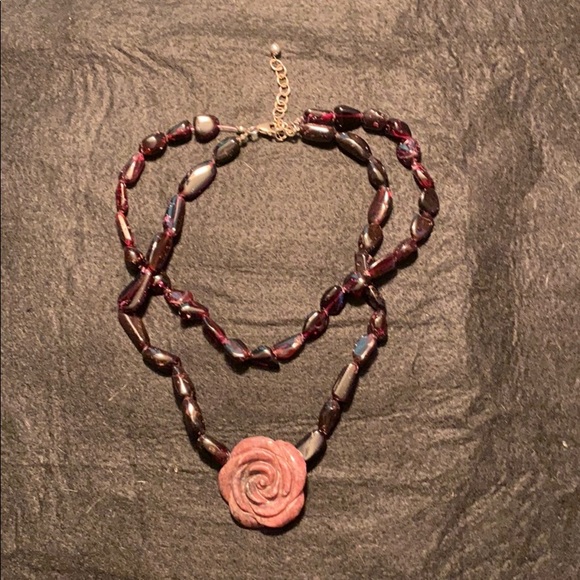 Necklace - Picture 1 of 3